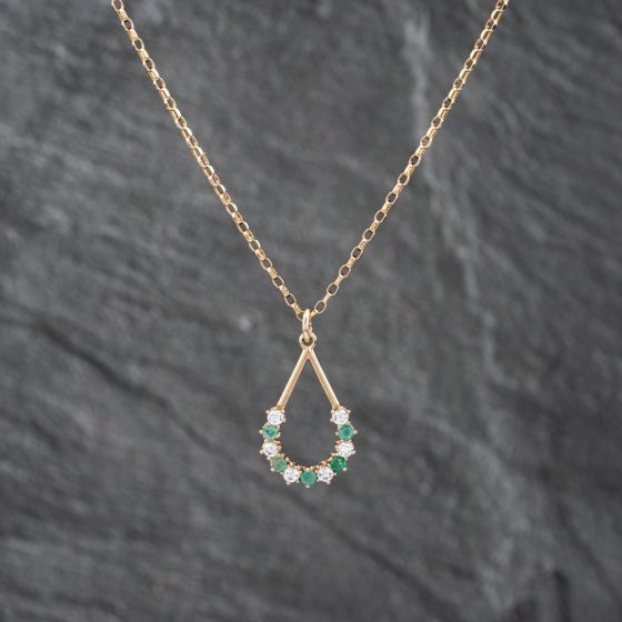 Second Hand 9ct Yellow Gold Emerald & Cubic Zirconia Open Tear Drop Pendant & 16 Inch Belcher Chain 41142625