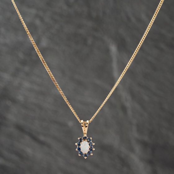 Second Hand 9ct Yellow Gold Opal & Sapphire Oval Cluster Gemstone Pendant & 18 Inch Curb Chain 41142635