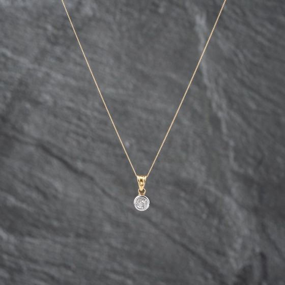 Second Hand 18ct Two Colour Gold Brilliant Cut Diamond Rub Over Set Pendant & 17 Inch Curb Chain 41142647