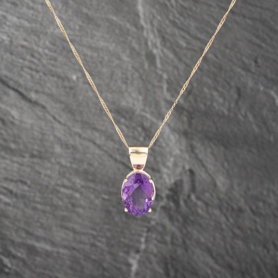 Second Hand 14ct Yellow Gold Amethyst Oval Pendant & 22 Inch Curb Chain 41142730