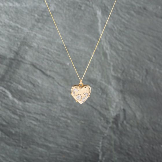 Second Hand 9ct Two Colour Gold Heart Flower Locket Pendant & 18 Inch Curb Chain 41142743