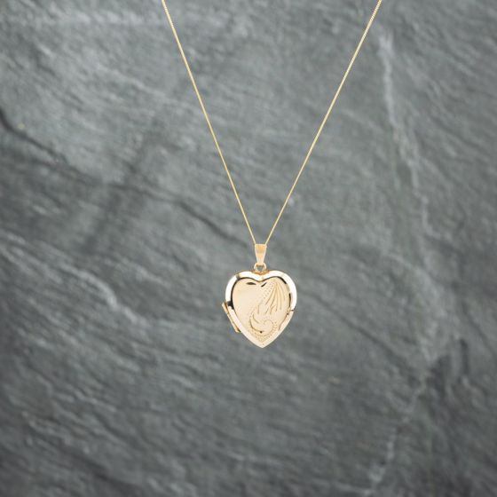 Second Hand 9ct Yellow Gold Heart Hand Engraved Locket Pendant & 18 Inch Curb Chain 41142747