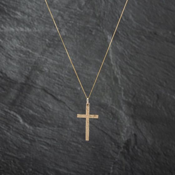Second Hand 9ct Yellow Gold Hand Engraved Cross Pendant & 18 Inch Curb Chain 41142776