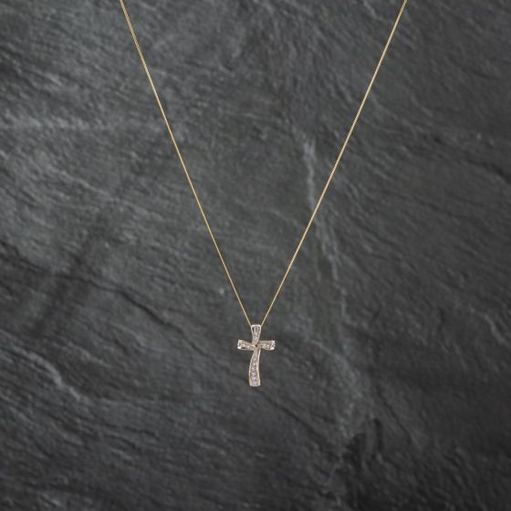 Second Hand Yellow Gold Cubic Zirconia Twist Cross Pendant & 18 Inch Curb Chain 41142803