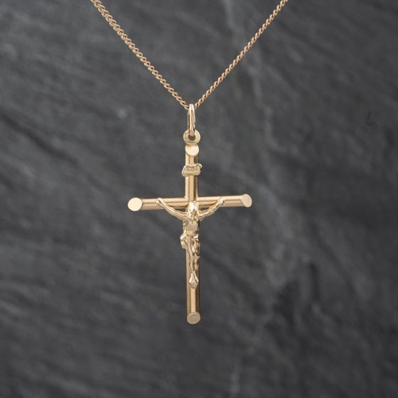 Second Hand 9ct Yellow Gold Large Crucifix Cross Pendant & 22 Inch Curb Chain 41142833