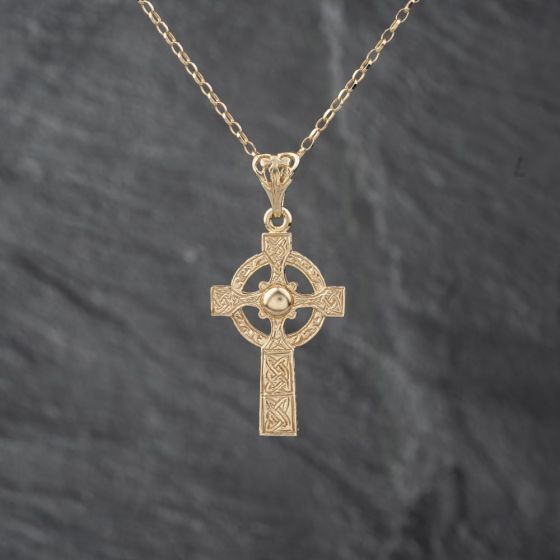 Second Hand 9ct Yellow Gold Celtic Cross Pendant & 20 Inch Belcher Chain 41142841