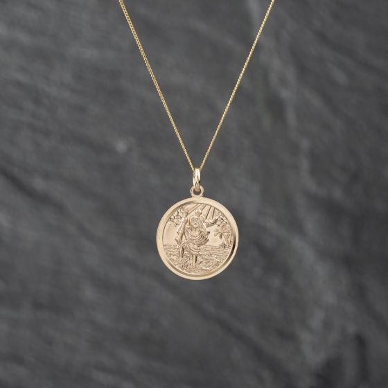 Second Hand 9ct Yellow Gold Round St Christopher Pendant & 18 Inch Curb Chain 41142844