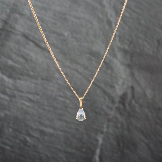 Second Hand 9ct Yellow Gold Aquamarine Teardrop Gemstone Pendant & 20 Inch Curb Chain 41142887