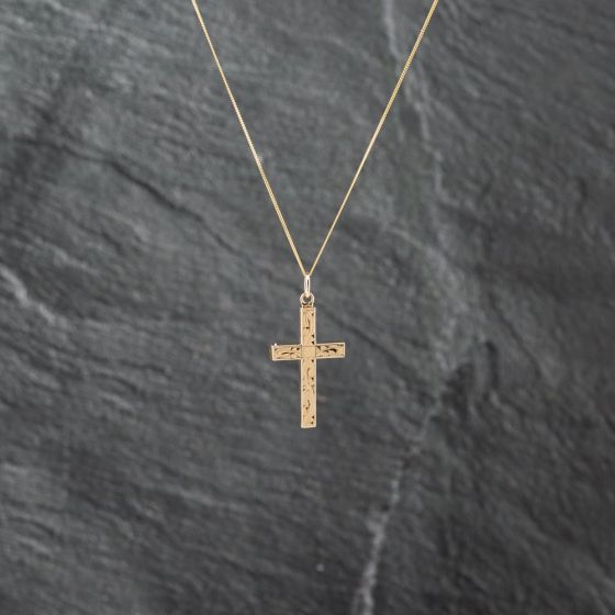 Second Hand 9ct Yellow Gold Foliate Engraved Cross Pendant & 18 Inch Curb Chain 41142901