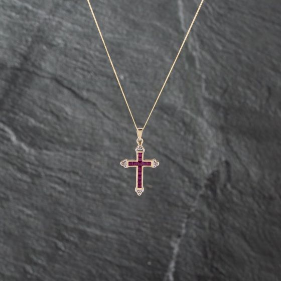 Second Hand 9ct Yellow Gold Ruby & Diamond Cross Pendant & 18 Inch Curb Chain 41142903