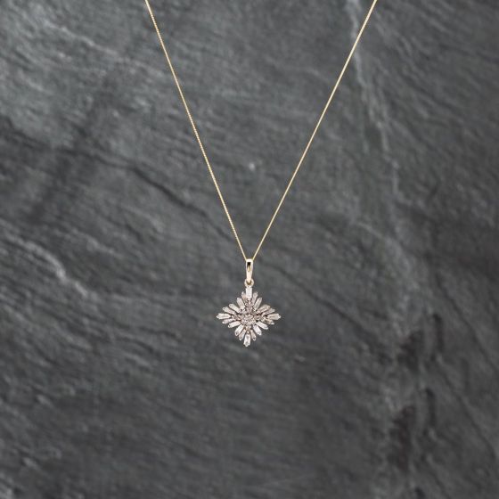 Second Hand 9ct Two Colour Gold Diamond Claw Set Mixed Cut Spray Cluster Pendant & 18 Inch Curb Chain 41142909