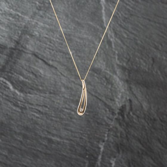 Second Hand 9ct Yellow Gold Diamond Elongated Curved Pear Shape Dropper Pendant & 18 Inch Curb Chain 41142913