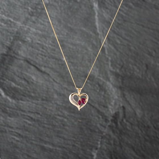 Second Hand 9ct Yellow Gold Ruby & Diamond Openwork Heart Pendant & 18 Inch Curb Chain 41142916