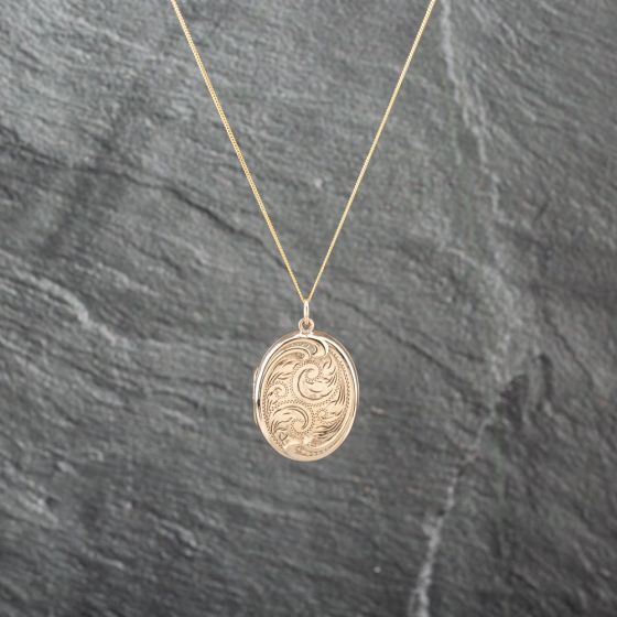 Second Hand 9ct Yellow Gold Oval Foliate Engraved And Embossed Locket Pendant & 18 Inch Curb Chain 41142947