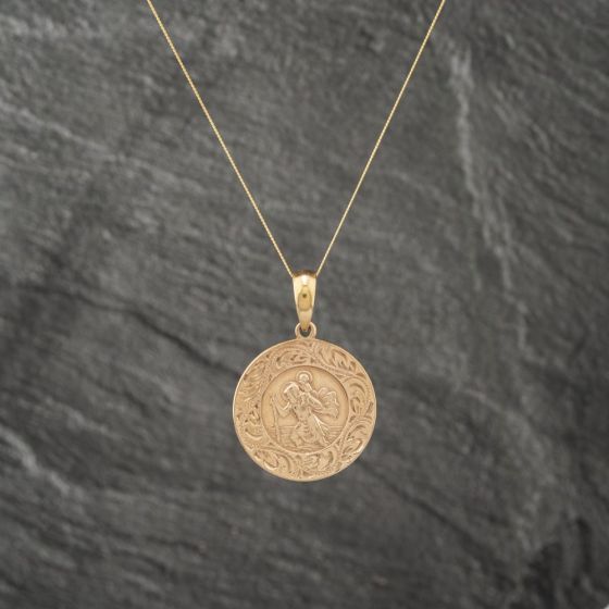 Second Hand 9ct Yellow Gold Round St Christopher Pendant & 18 Inch Curb Chain 41142962