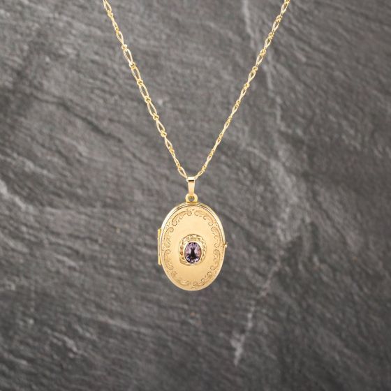 Second Hand 9ct Yellow Gold Amethyst Set Oval Engraved Locket Pendant & 20 Inch Figaro Chain 41142997