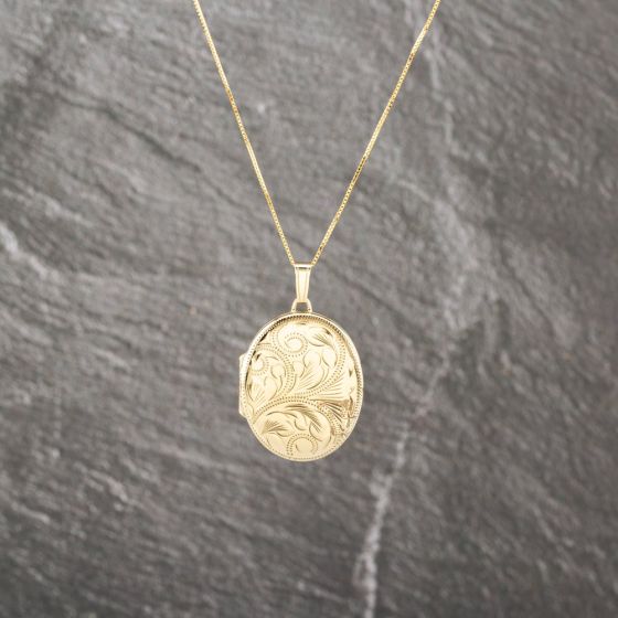 Second Hand 9ct Yellow Gold Oval Engraved Locket Pendant & 16-20 Inch Box Chain 41142999