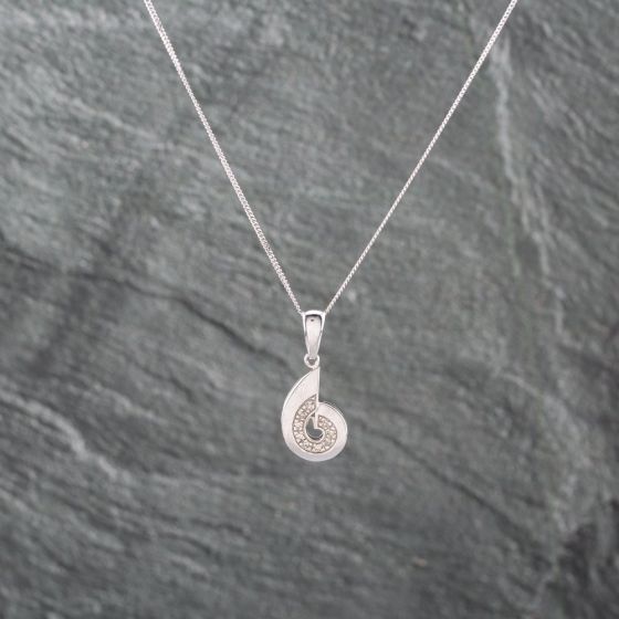 Second Hand 9ct White Gold 0.05ct Diamond Swirl Pendant & 16 Inch Curb Chain 41143029