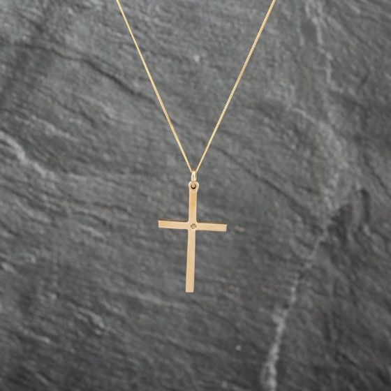 Second Hand 9ct Yellow Gold Plain Millenium Cross Pendant & 18 Inch Curb Chain 41143053