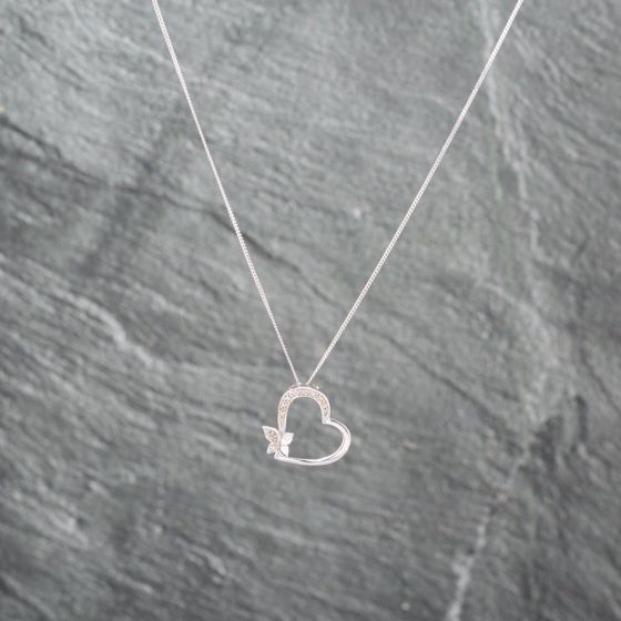 Second Hand 9ct White Gold Brilliant Cut Diamond Open Heart Butterfly Pendant & 18 Inch Curb Chain 41143073