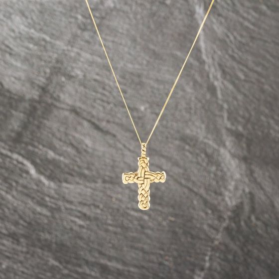 Second Hand 9ct Yellow Gold Engraved Cross Pendant & 18 Inch Curb Chain 41143104