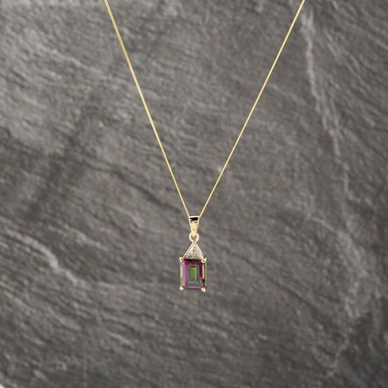 Second Hand Yellow Gold Mystic Topaz & 0.01ct Diamond Pendant & 18 Inch Curb Chain 41143173