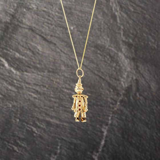Second Hand 9ct Yellow Gold Cubic Zirconia Set Clown Pendant & 18 Inch Curb Chain 41143180