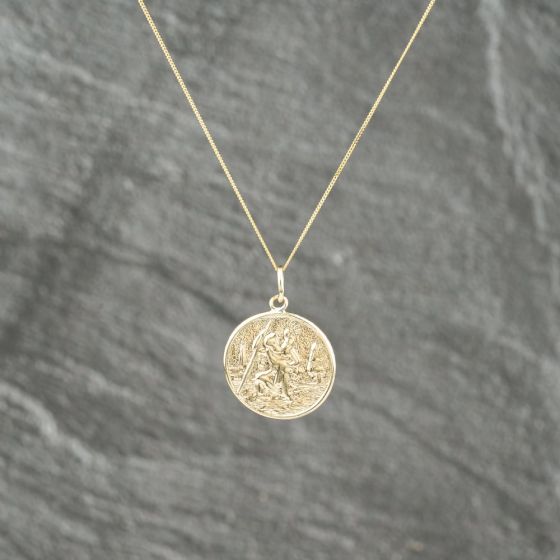 Second Hand 9ct Yellow Gold Round St Christopher Pendant & 18 Inch Curb Chain 41143202