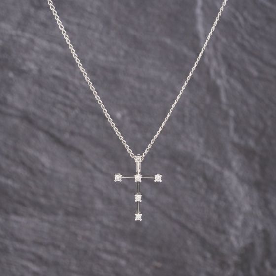 Second Hand 9ct White Gold 0.19ct Brilliant Cut Diamond Cross Pendant & 18 Inch Curb Chain 41143263