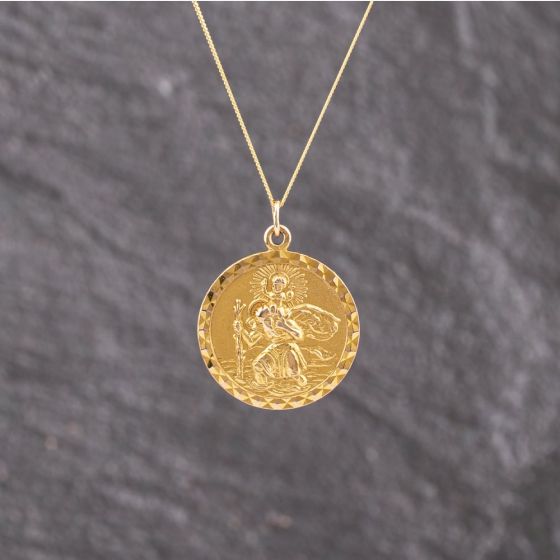 Second Hand 9ct Yellow Gold St Christopher Pendant & 18 Inch Curb Chain 41143309