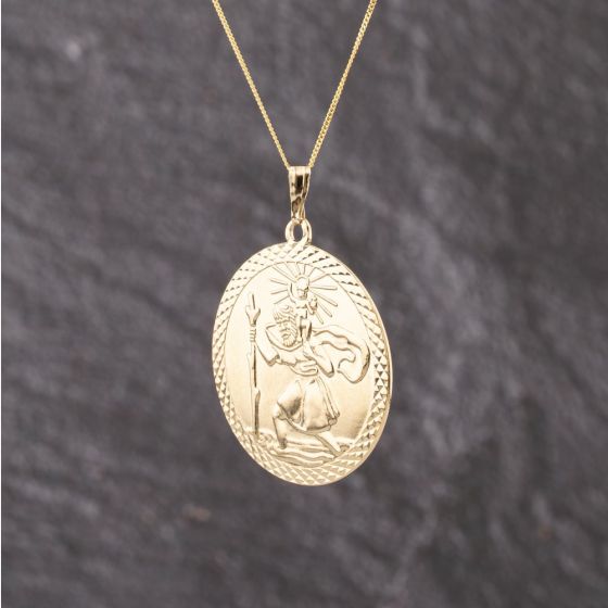 Second Hand 9ct Yellow Gold St Christopher Pendant & 18 Inch Curb Chain 41143311