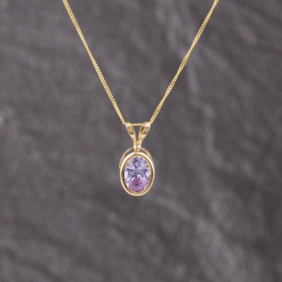 Second Hand 9ct Yellow Gold Cubic Zirconia Oval Gemstone Pendant & 18 Inch Curb Chain 41143332