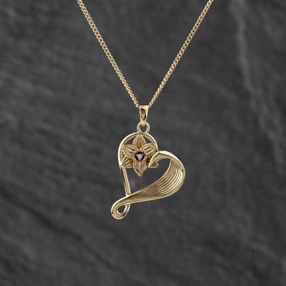 Second Hand Clogau 9ct Yellow Gold 0.06ct Diamond Set St Davids Daffodil Heart Pendant & 22 Inch Curb Chain 41143343
