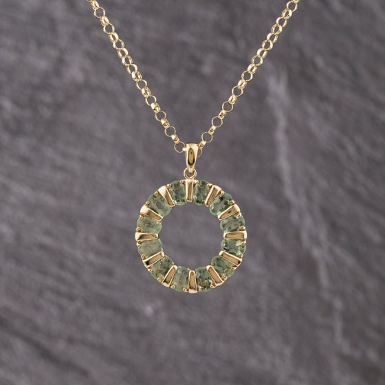 Second Hand 9ct Yellow Gold Green Tourmaline Open Circle Pendant & 20 Inch Belcher Chain 41143377