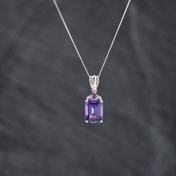 Second Hand 9ct White Gold Amethyst & Diamond Pendant & 18 Inch Curb Chain 41143434