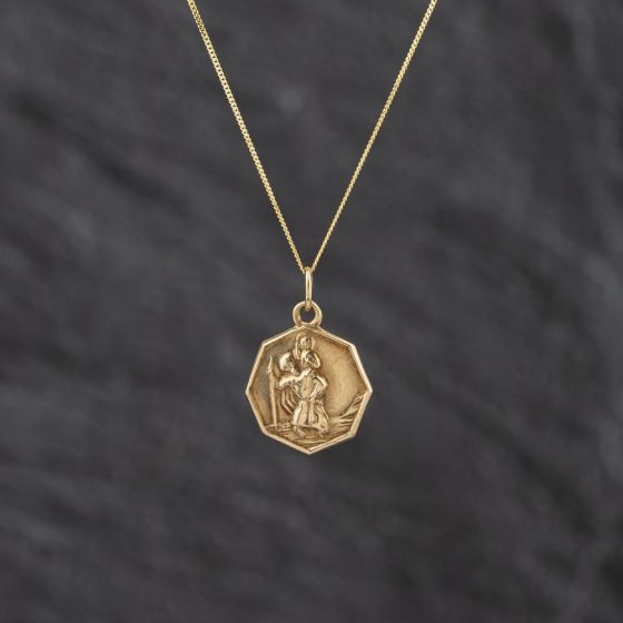 Second Hand 9ct Yellow Gold Octagonal St Christopher Pendant & 18 Inch Curb Chain 41143458