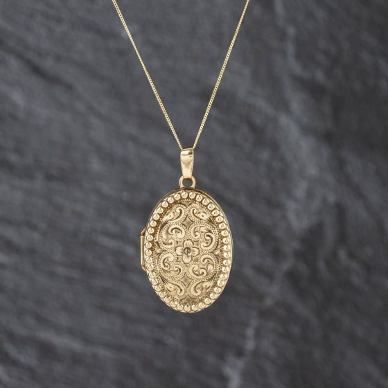 Second Hand 9ct Yellow Gold Hand Engraved Oval Locket Pendant & 18 Inch Curb Chain 41143488