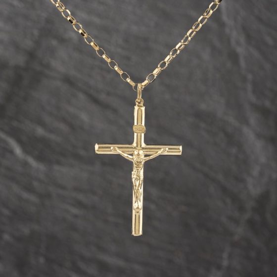 Second Hand 9ct Yellow Gold Cruxifix Cross Pendant & 20 Inch Belcher Chain 41143563