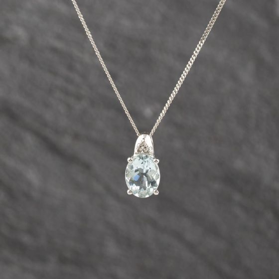Second Hand 9ct White Gold Pale Aquamarine & Diamond Pendant & 18 Inch Curb Chain 41143569