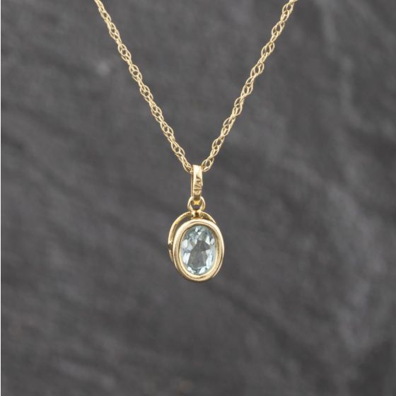 Second Hand Yellow Gold Blue Topaz Oval Pendant & 18 Inch Prince Of Wales Chain 41143627