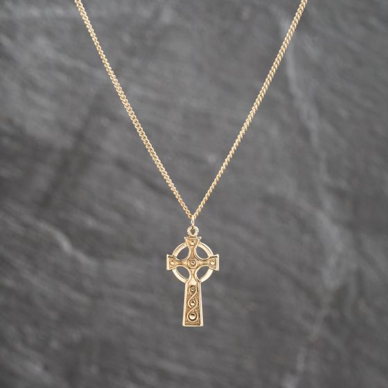 Second Hand 9ct Yellow Gold Celtic Cross Pendant & 18 Inch Curb Chain 41143654