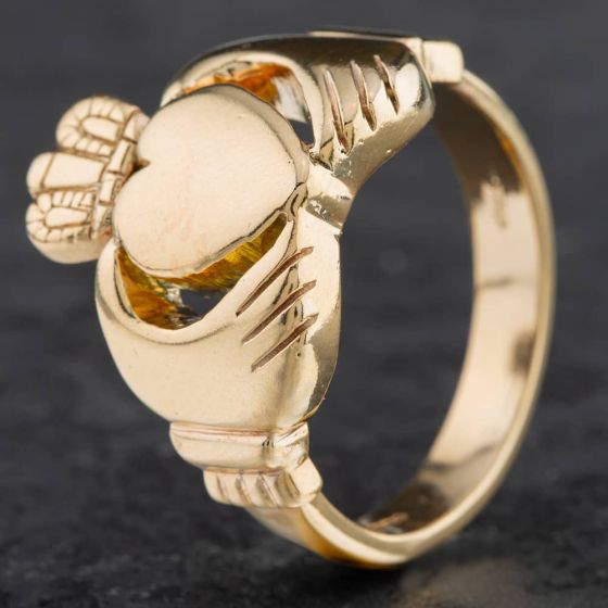 Second Hand 9ct Yellow Gold Claddagh Ring 4115320