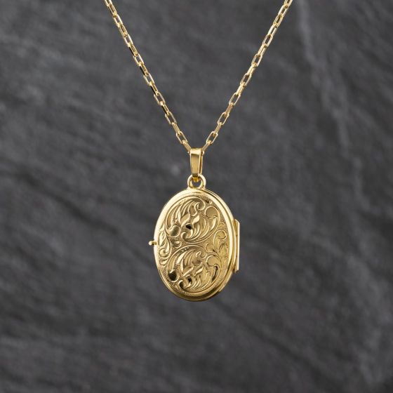 Second Hand 9ct Yellow Gold Foliate Engraved Double Sided Locket Pendant & 20 Inch Belcher Chain 41162329