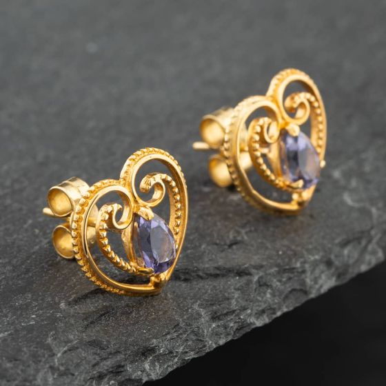 Second Hand 9ct Yellow Gold Pear Shaped Tanzanite Heart Shape Stud Earrings 41171426
