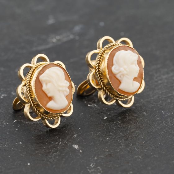 Second Hand 9ct Yellow Gold 13mm Cameo Stud Earrings 41173382