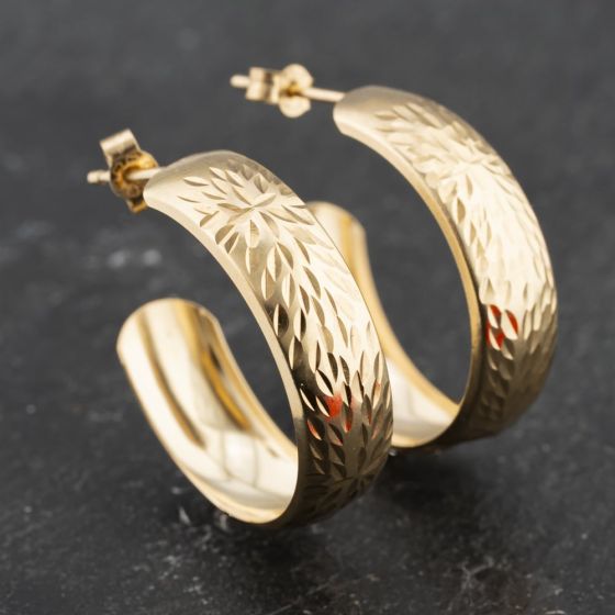 Second Hand Yellow Gold Diamond Cut Spray Pattern Hoop Earrings 41173395