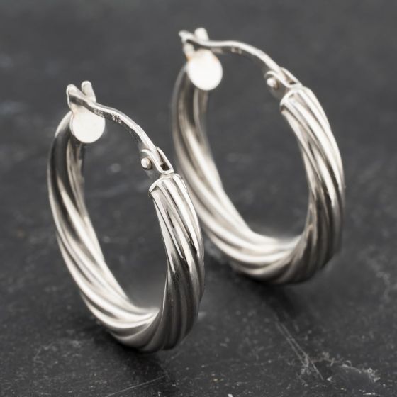 Second Hand White Gold 19mm Twist Hoop Earrings 41173461