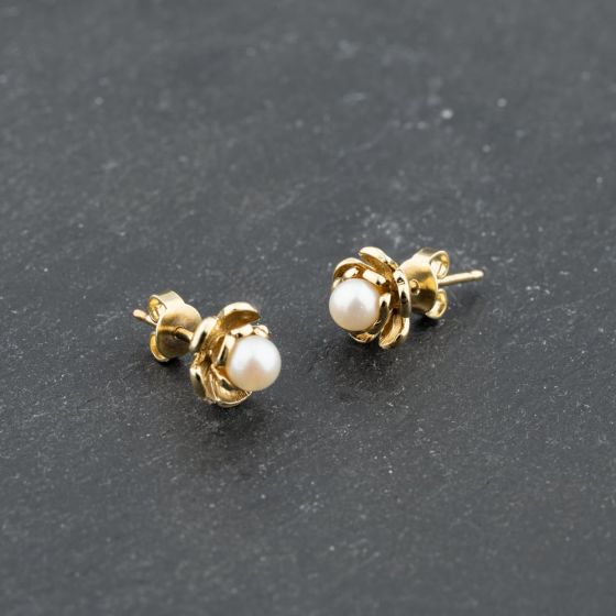 Second Hand 9ct Yellow Gold 9mm Cultured Pearl Flower Stud Earrings 41173662