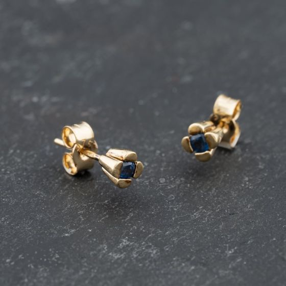 Second Hand Yellow Gold 4mm Sapphire Stud Earrings 41173730