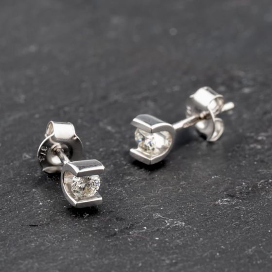 Second Hand 9ct White Gold 5mm 0.27ct Brilliant Cut Tension Set Single Stone Stud Earrings 41174023